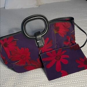 Floral Purple and Red Women's Bag Set. Leather trim detachable makeup pouch.